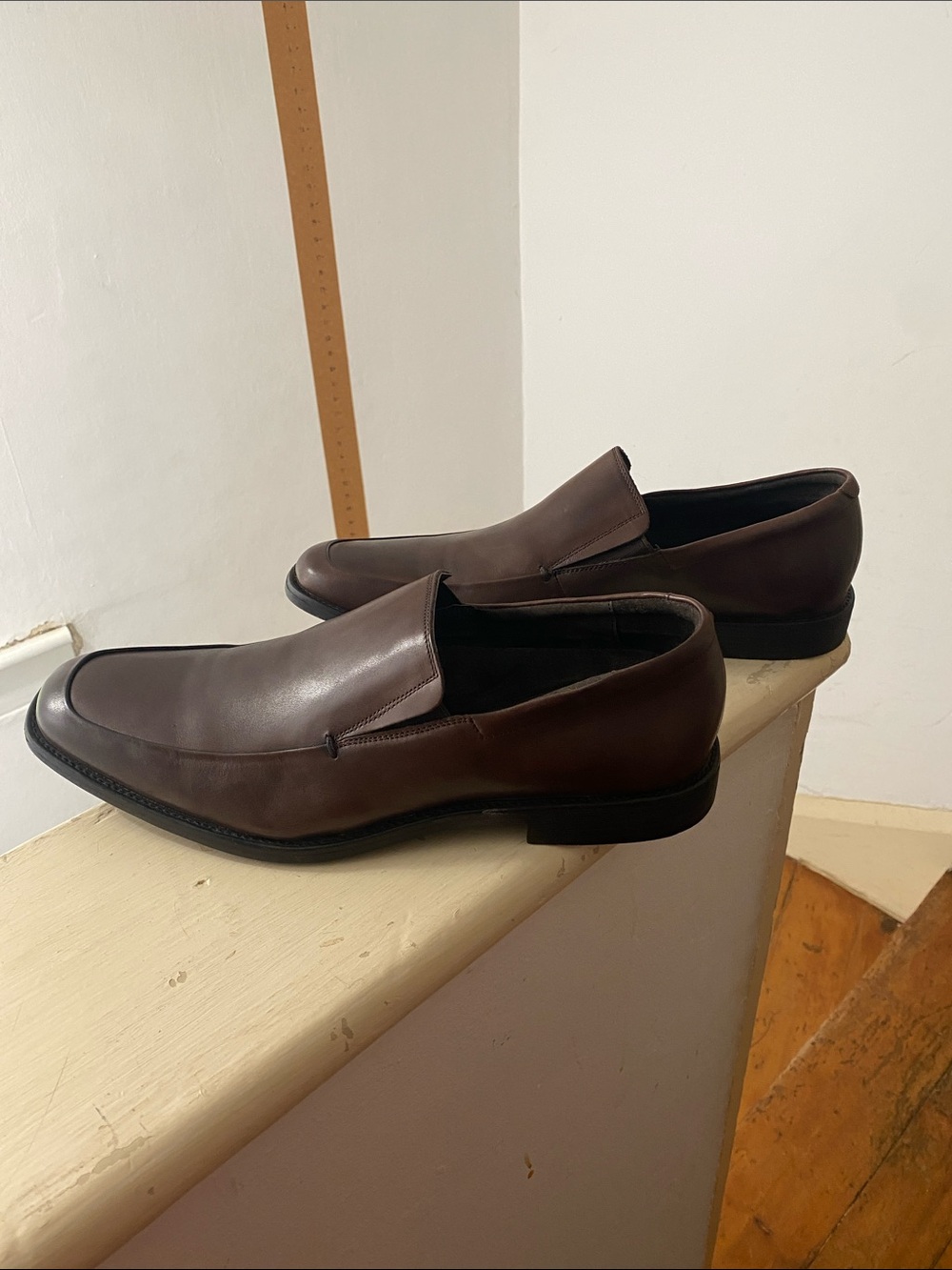 Banana Republic Dark Brown Leather Slip-On Loafers